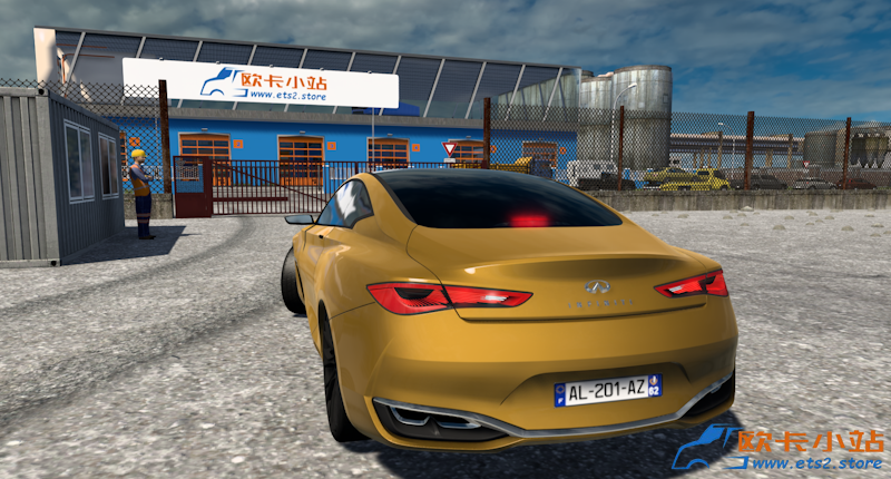 Infiniti Q60 Coupe-车尾.png