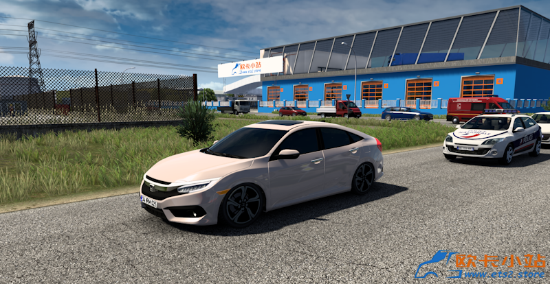 Honda Civic-侧面.png