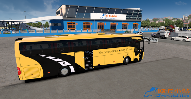 奔驰 New Tourismo 16RHD-侧面.png