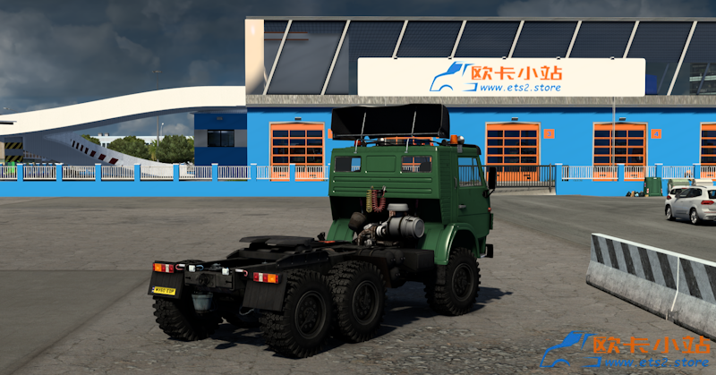 卡玛斯 KamAZ 4410 越野重卡-车尾.png