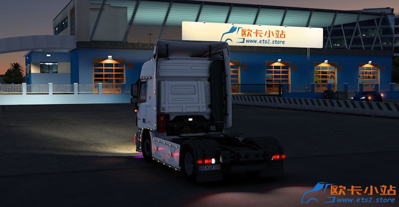 Mercedes 1844-车尾.png