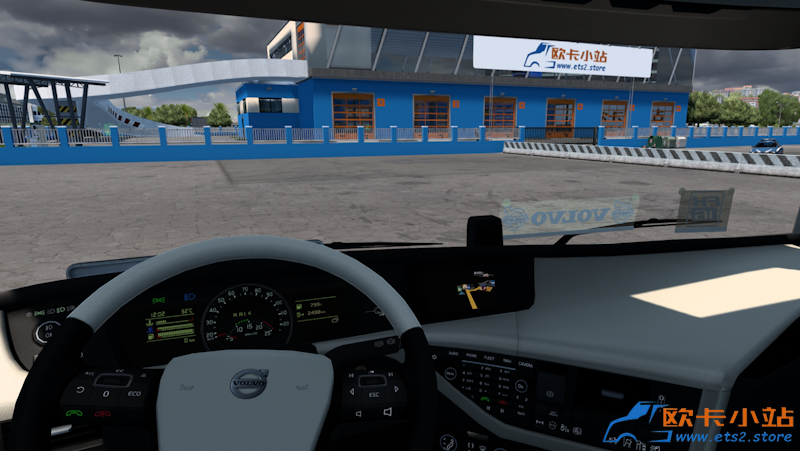 Volvo NH16 长头卡车-驾驶舱.png