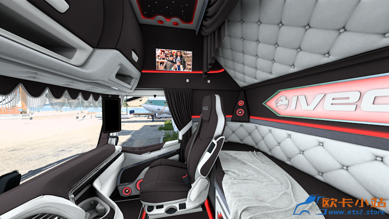 Iveco-S-Way-ITALY-Interior-2.png